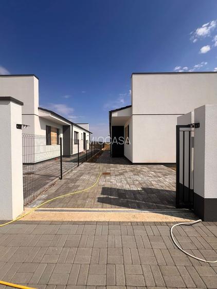 Comision 0%. Duplex pe parter.  Panouri solare.  328 mp teren.  La cheie. - 7