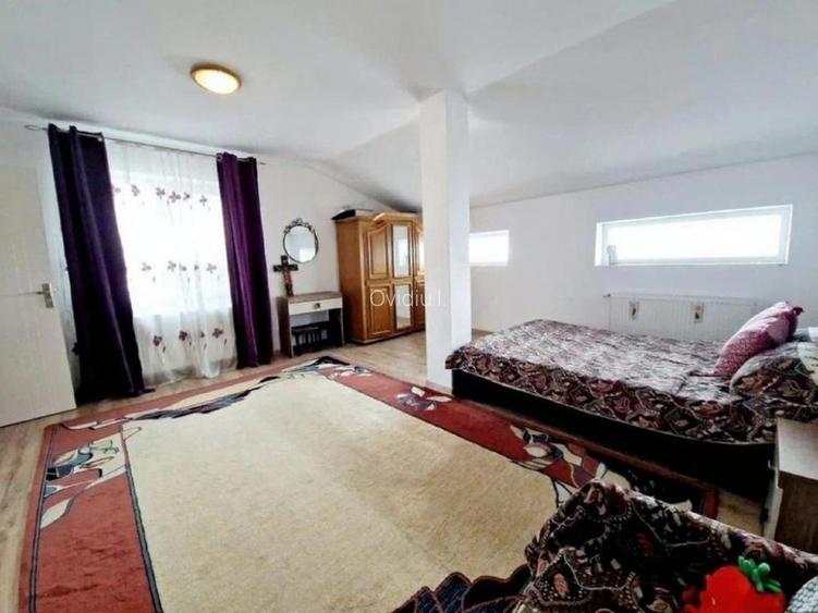 Centrul Craiovei: Casă cu 4 camere și 3 băi, 155 mp utili, teren 201 mp, an 2015 - 14