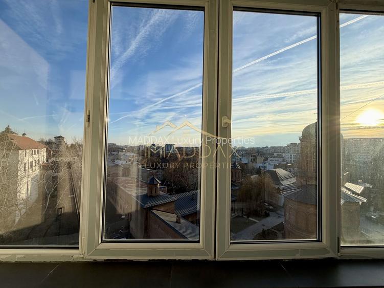 Apartament cu 4 camere *95mpc* // Bulevardul Unirii - 11