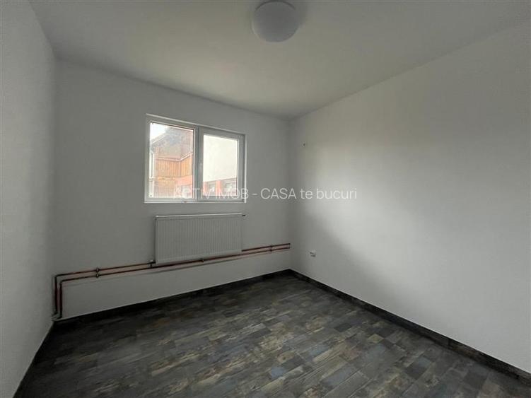 Lugoj, Pensiune 16 Cam., 850 Mp, Renovata Str. Principala - 23