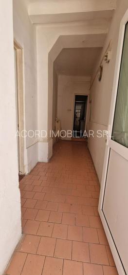 Apartament situat in zona Peninsula, ideal birouri. - 11
