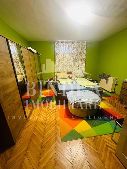 Casa pe principala in Giarmata  737mp teren - 13