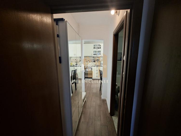 Apartament 3 camere semidecomandat Apolo Brasov - 2