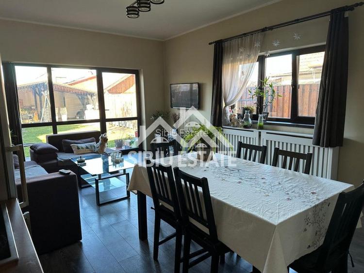 Casa tip duplex 5 camere 350 mp teren terasa cu zona gratar si pivnita - 8