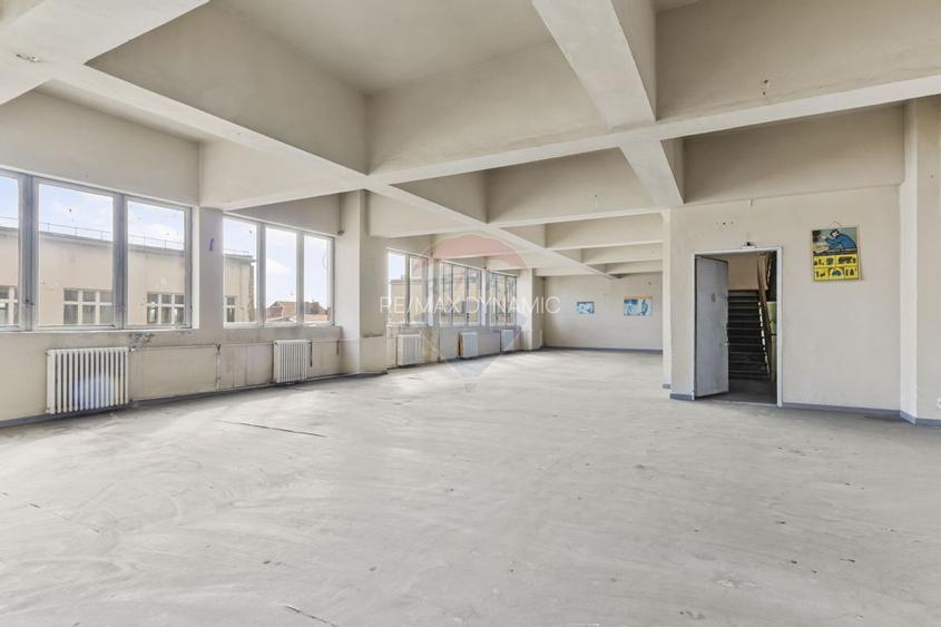 Cladire unica cu destinatii multiple de vanzare Ultracentral Arad - 45