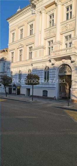 Afacere Fast Food pe Revolutiei linga Primarie - 25