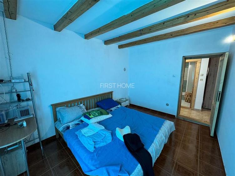 Casa demisol + parter de vanzare in Sat Vadu Rosca - Vulturu - 10