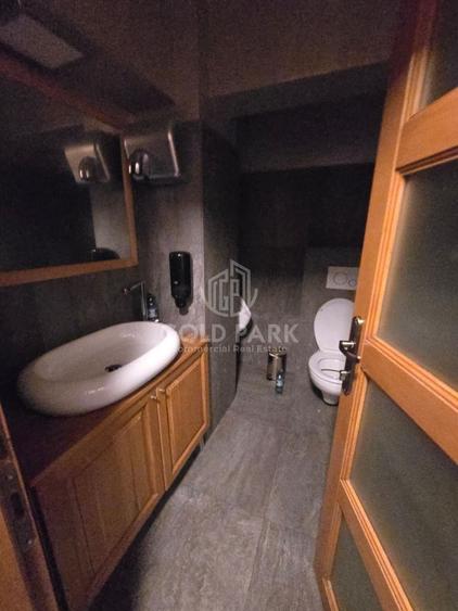Spatiu Comercial - Ultracentral - Terasa in CF - Preluare Chiriasi !