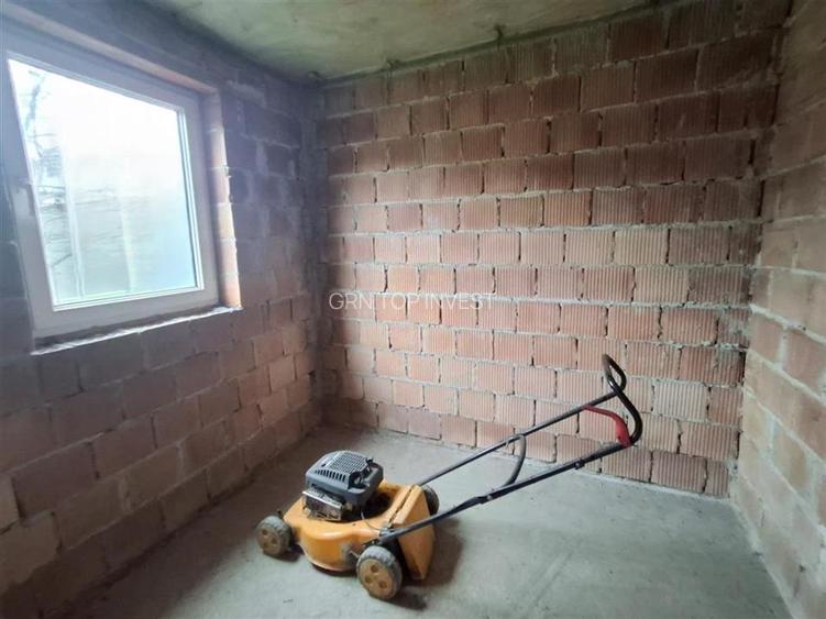 Casa individuala 5 camere 2 bai pivnita 380mp teren in Cisnadie - 18