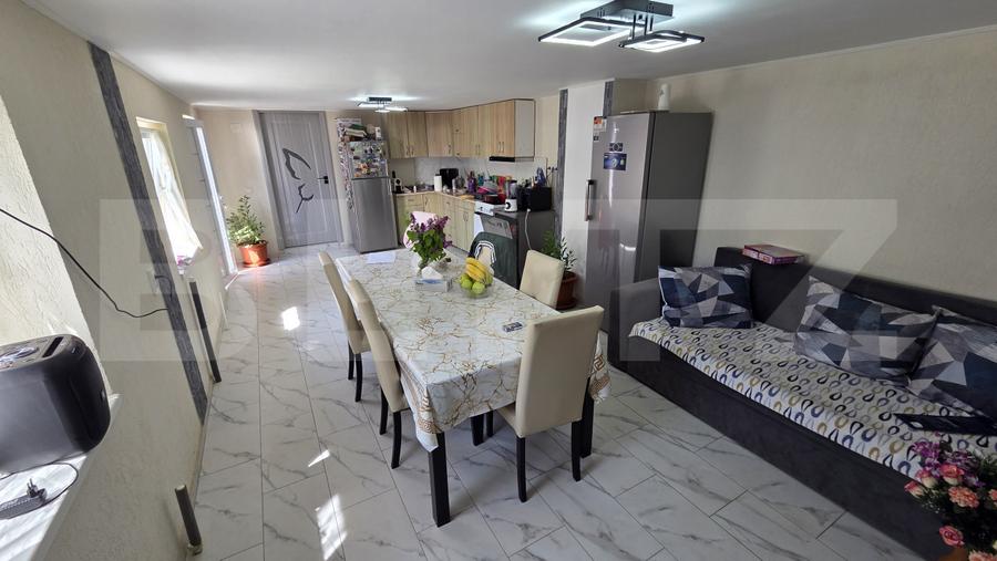 Casă de vânzare Vințu de Jos – 4 camere, teren intravilan 4.700 mp, renovată, mo