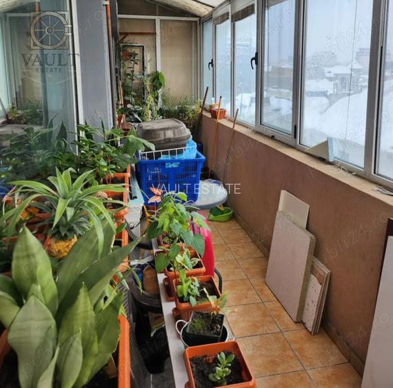 Apartament 4 camere - CENTRALA PROPRIE - zona UNIVERSITATII  - 5