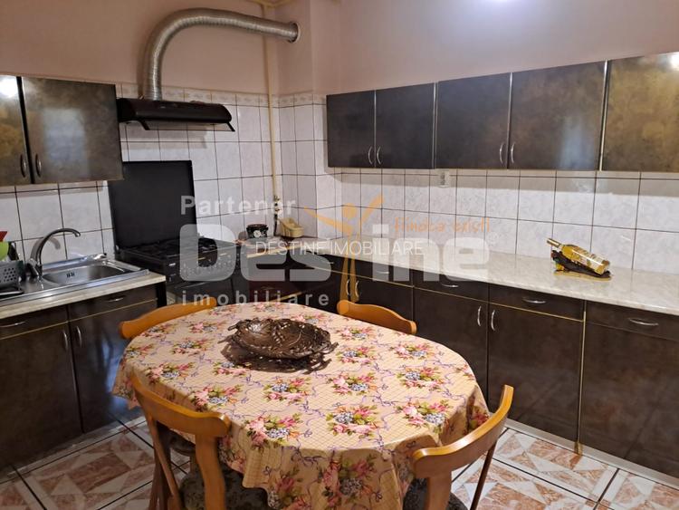 CASA DE VANZARE IN HD - 15