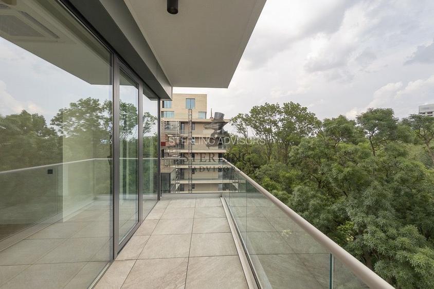 Floreasca - 3 camere cu vedere libera spre parc - 150 mp - 5