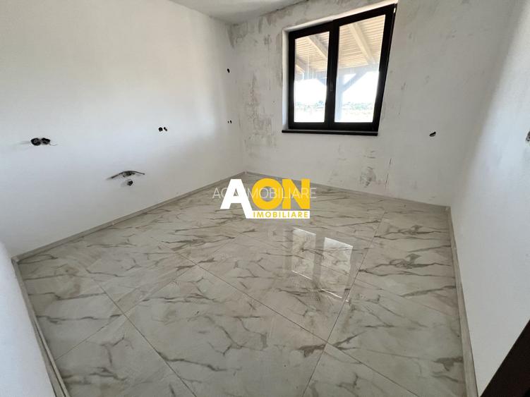 Casa individuala cu 4 camere, 2 bai, terasa, 800mp teren, Sp+P+1E - 6