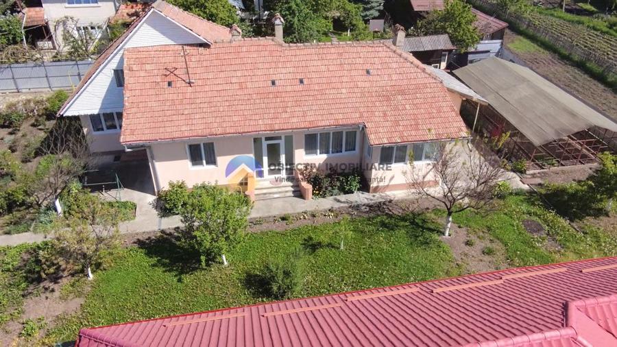 Casa localitea Bistrita - comuna Alexandru cel Bun , toate utilitatile