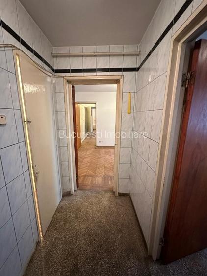 Apartament 3 Camere Titan,Metrou,Zona Cu Facilitati,et parter/4 - 8