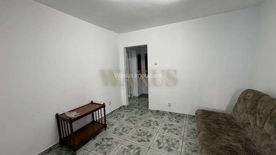 Spațiu comercial, zona Bulevardul Decebal - 5