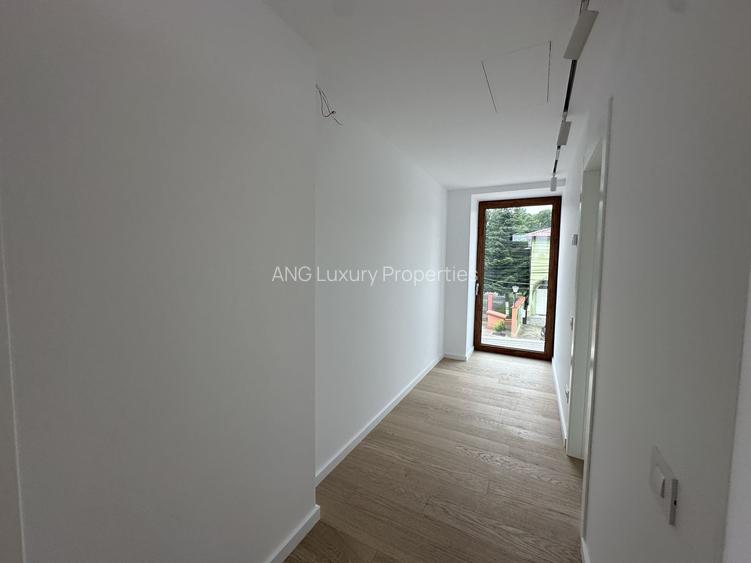 LUXURY VILLA  FOR SALE PIPERA - 8