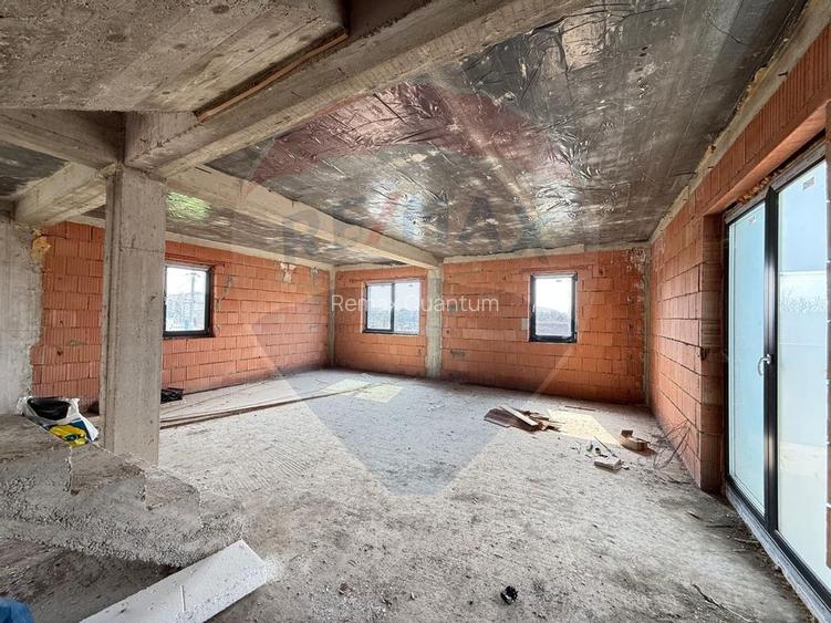 Casă de vânzare semifinisată, 4 Camere 145 mp utili,Făcliei - 6