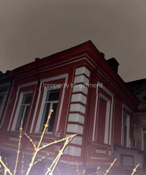 Unirii |  Casa 2 Camere  | Curte | Centrala - 7