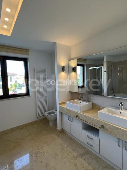 Vila moderna cu 5 camere si piscina| Oxford Gardens - 12