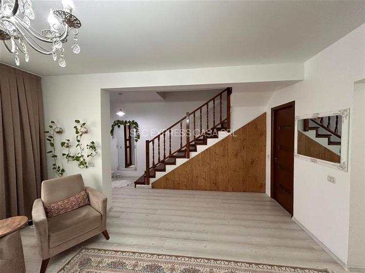 Te muti fara investitii: casa tip duplex si curte amenajata in Valea Lupului - 7