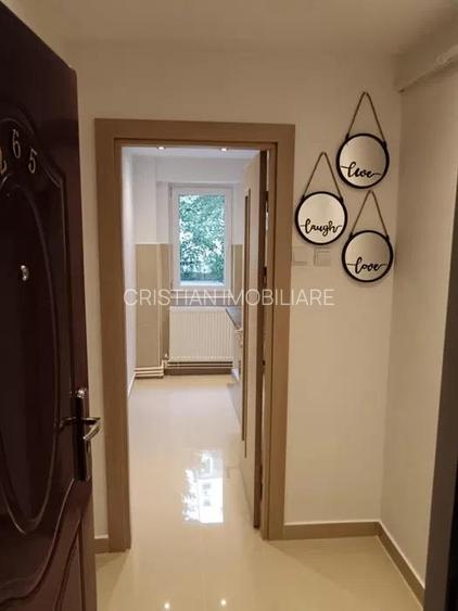 Mobilat si utilat -Elegant  !  2 camere Viziru 3 parter - 7