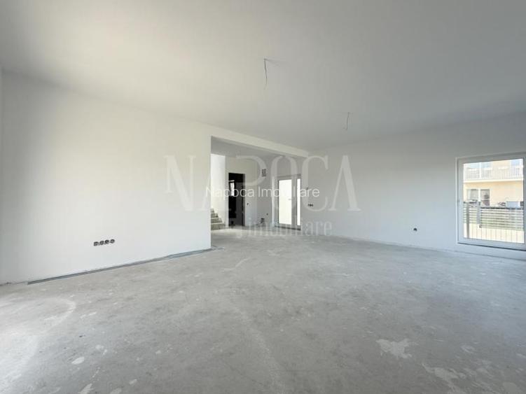 Casa 4 camere de vanzare in Dezmir - 3