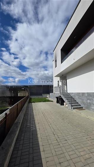 Casa 4 camere 117mp,curte 180mp,terasa,balcon,parcare,Iris,str. Oasului - 25