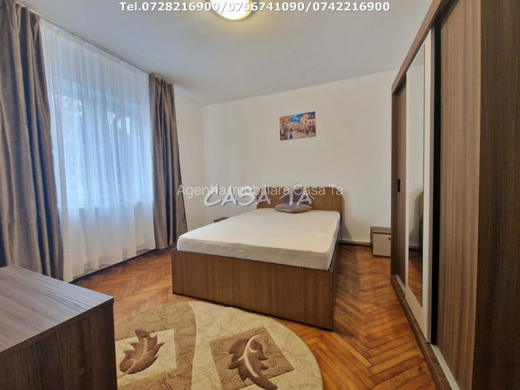 Inchiriere apartament 3 camere , situat in Targu Jiu, Str Unirii - 5