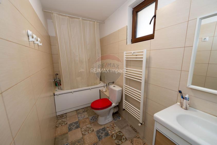 Casa cu 5 camere de vanzare Joita - 15