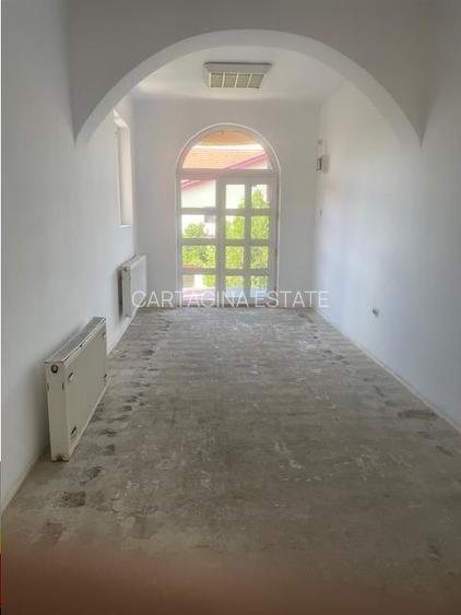 Vila Pipera P+1+M central - 450mp util   1000mp teren - 10