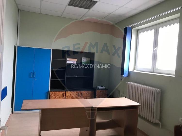 De închiriat spațiu birouri de 171mp în zona Intim - 6