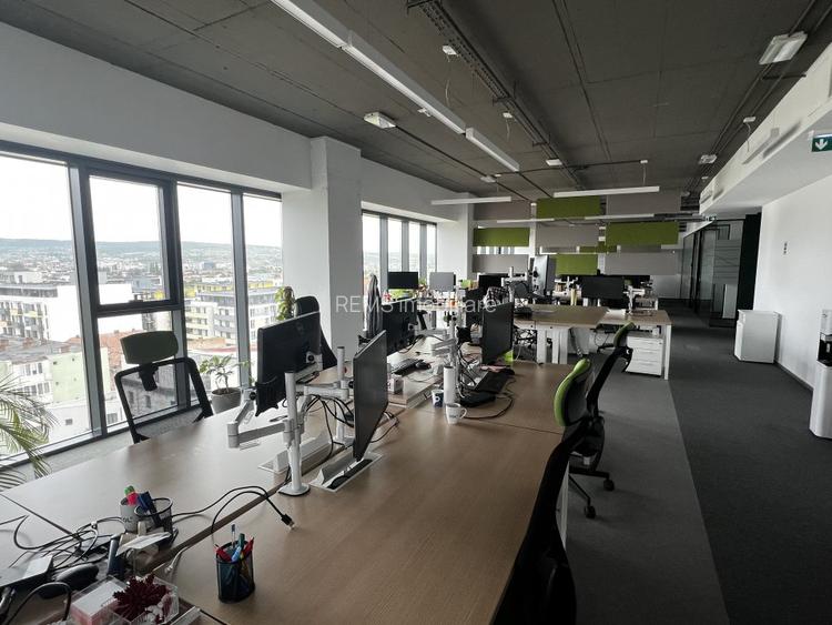 COMISION 0 / Cladire de birouri clasa A / Birou ultrafinisat - 8