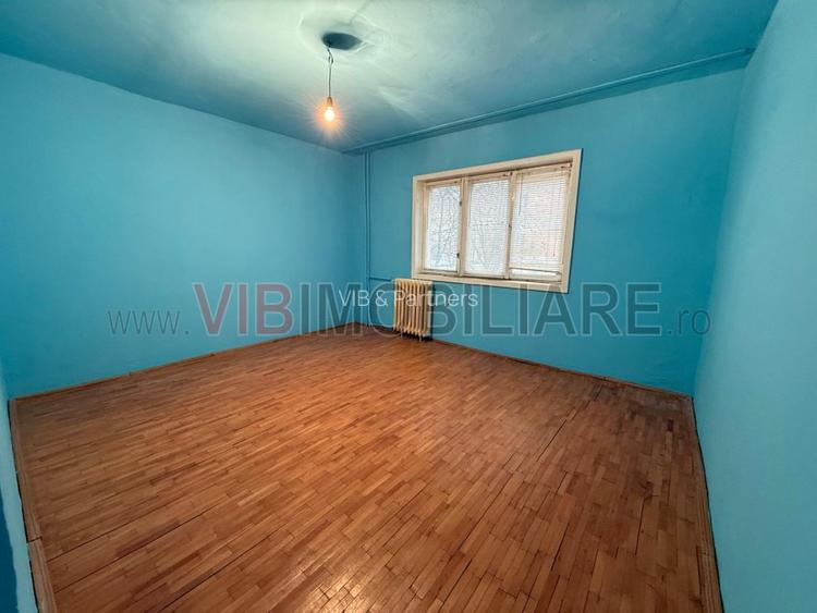 Decomandat, etaj 1, zona Odobescu - 2