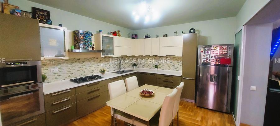 Industriilor-cartier 23 August, P+1, garaj si anexe,teren 389m.p.,comision0%. - 20