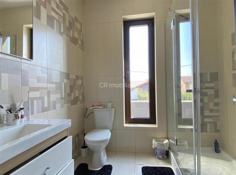 Vila de vanzare la intrare in comuna Berceni - 20