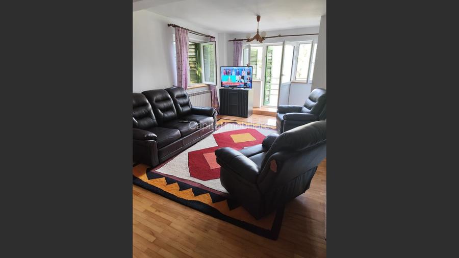 Vila superba 7 camere, Provita de Jos, 22.000 mp teren - 2