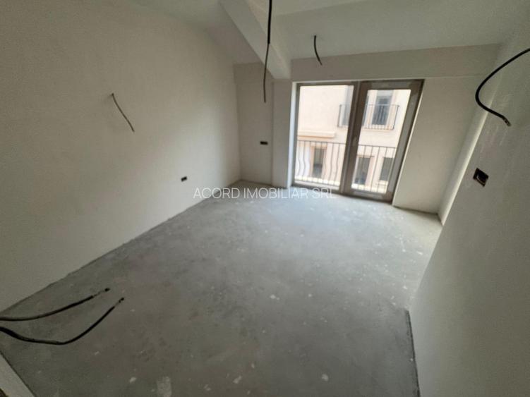 Casa de vanzare Duplex zona Carrfour - 9