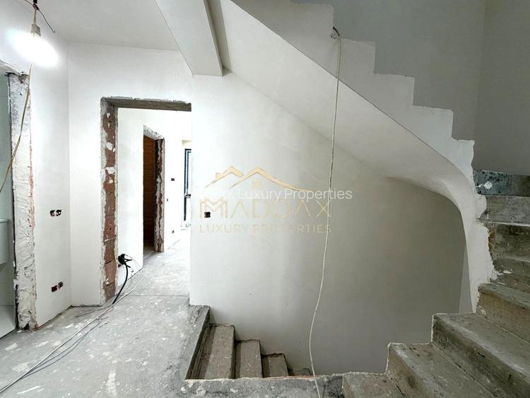 Vila moderna 6 camere // 190mp // teren 300mp // Tunari - 16