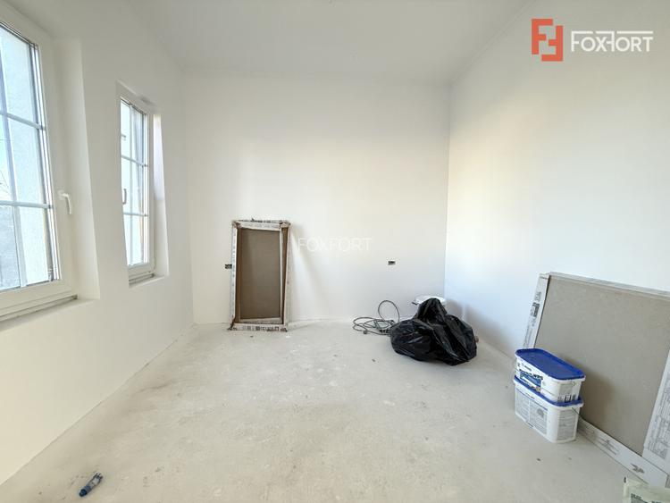 Duplex cu 5 camere despartit prin camera tehnica, in Giarmata - 4