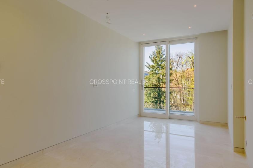 Aviatorior, apartament de 4 camere si curte proprie - 4