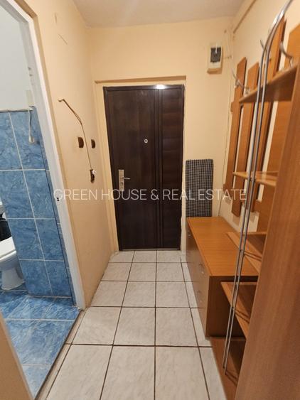 Garsoniera, zona Dacia - 3