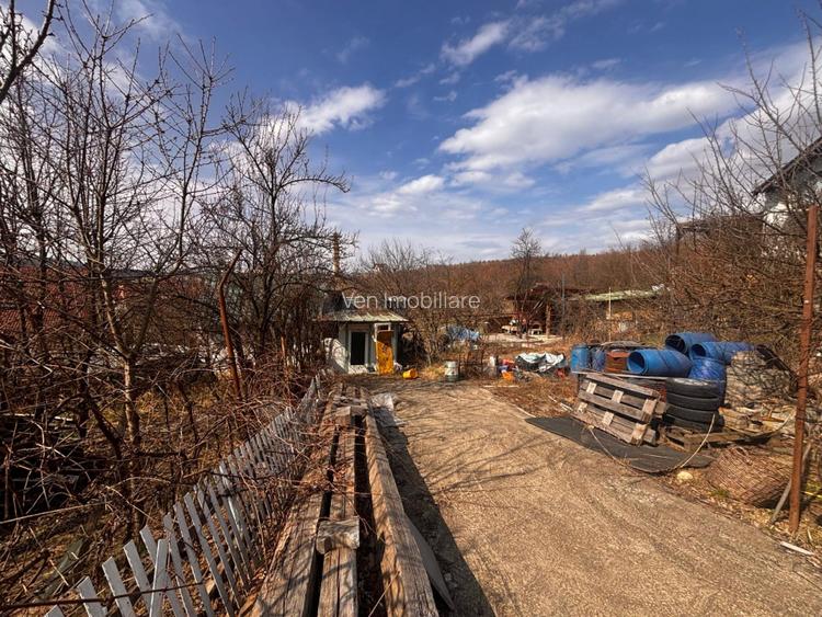 Teren în suprafață de 1000 mp, situat în zona Sigmir - 2