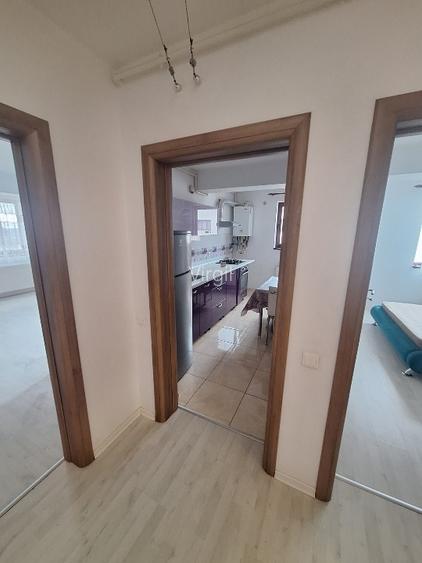 PROPRIETAR INCHIRIEZ APARTAMENT 2 CAMERE VALEA OLTULUI CU LOC DE PARCARE - 2