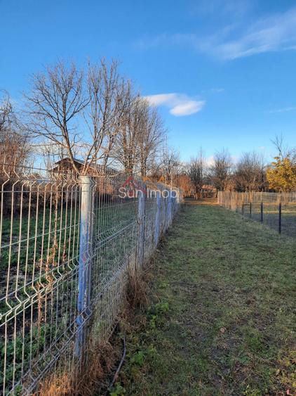 Teren Intravilan, 757 mp, perfect plan, imprejmuit, Brebu Central, Prahova - 2