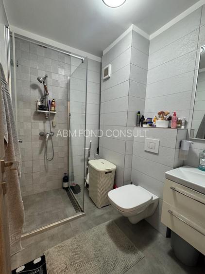 Drumul Taberei/zona Compozitorilor.bloc 1984.Apartament 3 Camere.2 Bai - 8