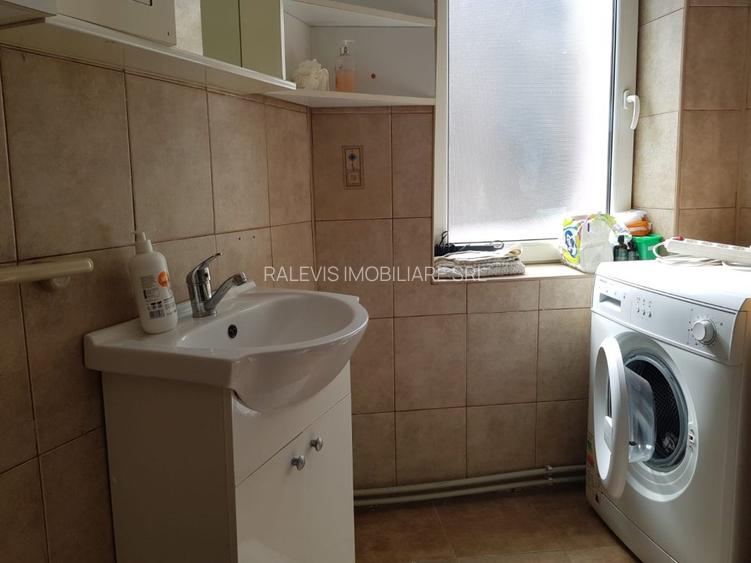 Inchiriere garsoniera Stefan cel Mare, centrala proprie, parter inalt, 400 euro - 14