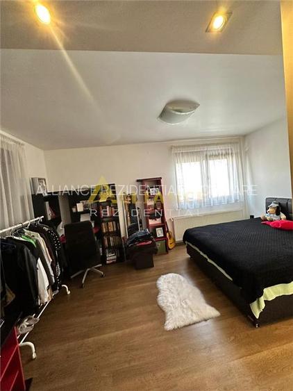 SUDULUI] Casa individuala cu 4 camere | 3 bai - Teren 160 mp - - 25