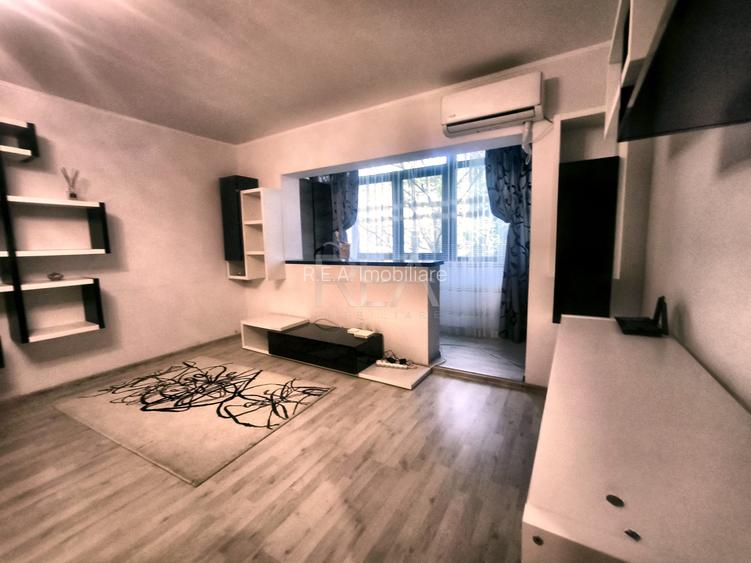 Garsoniera, Virtutii - 4